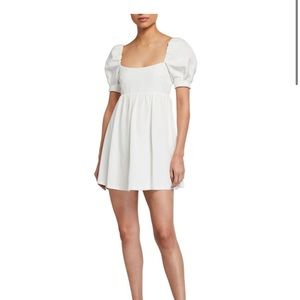 ALICE AND OLIVIA WHITE DRESS!!